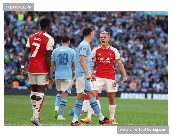 英超冠军争夺激烈，阿森纳领先曼城紧追其后